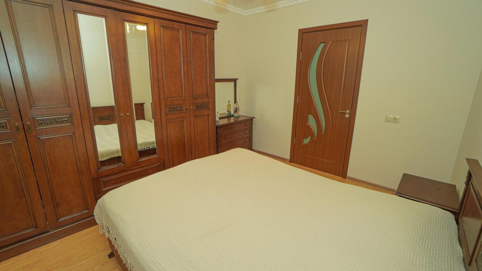Givi Kakhiani'S Guesthouse Zhabeshi ภายนอก รูปภาพ